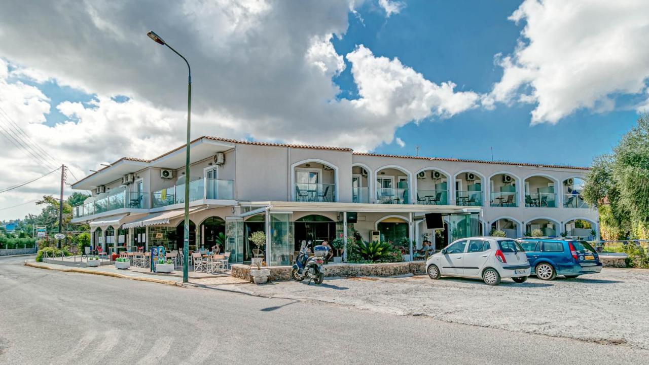 Porto Marina Aparthotel กูเวีย ภายนอก รูปภาพ