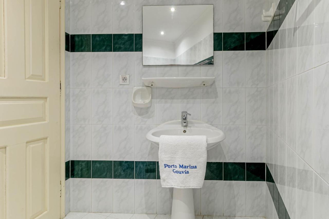 Porto Marina Aparthotel กูเวีย ภายนอก รูปภาพ