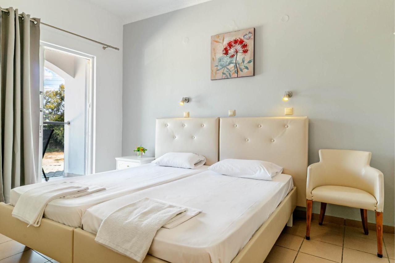 Porto Marina Aparthotel กูเวีย ภายนอก รูปภาพ