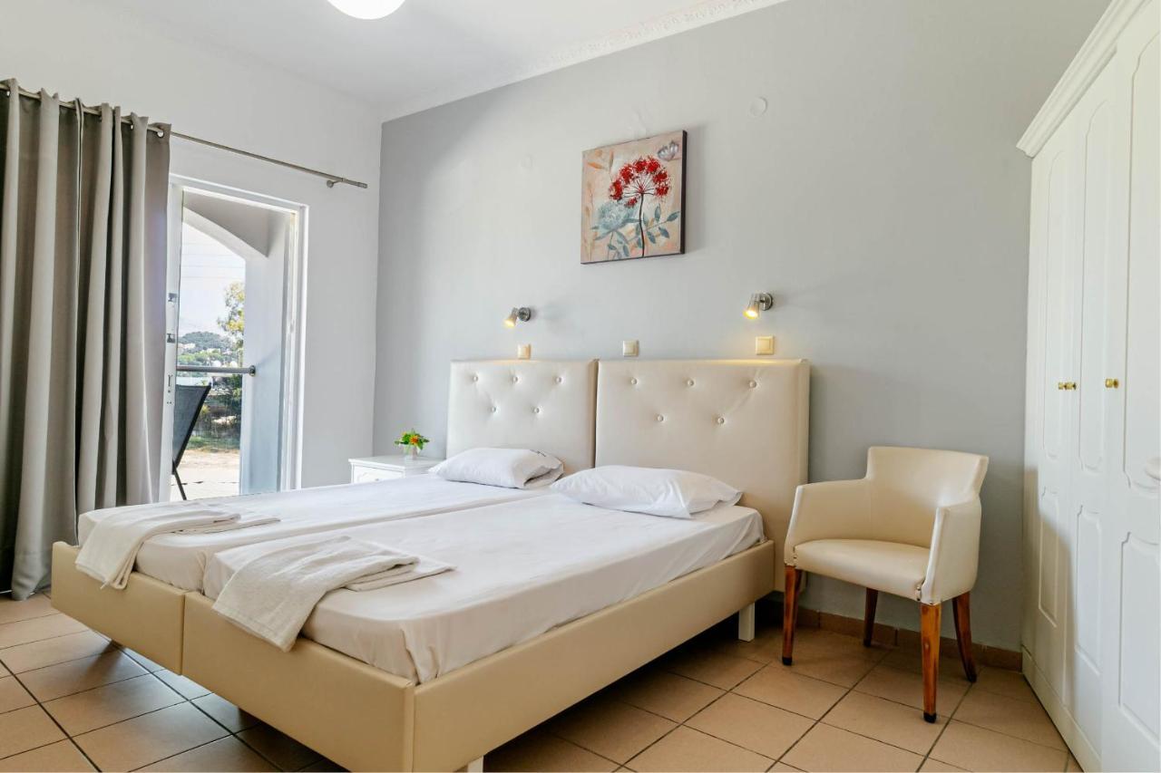 Porto Marina Aparthotel กูเวีย ภายนอก รูปภาพ